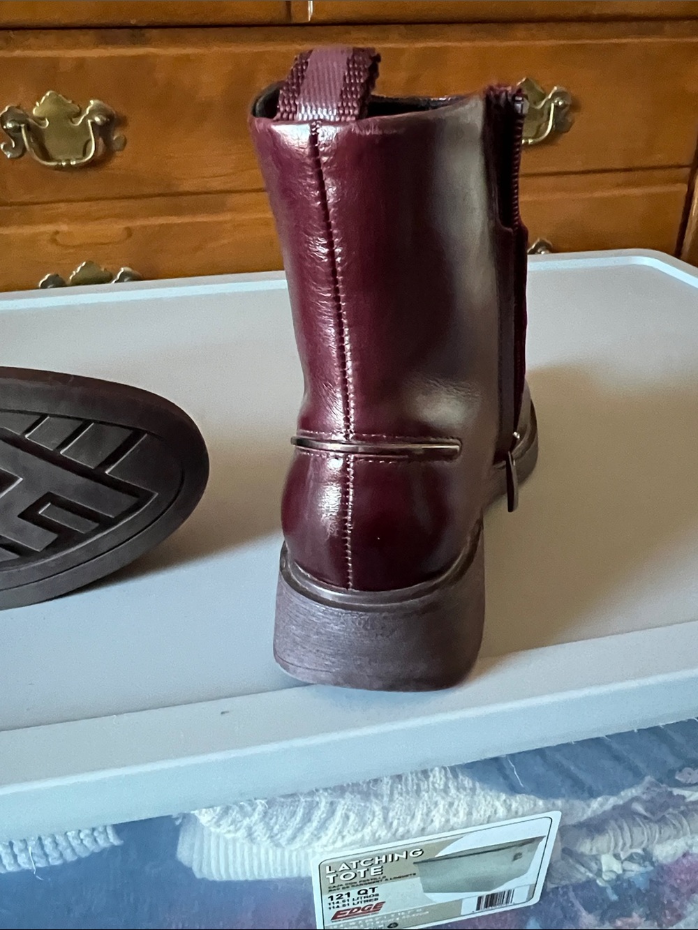 Franco Sarto woman’s Chukka Boots in Burgundy - Picture 3 of 5